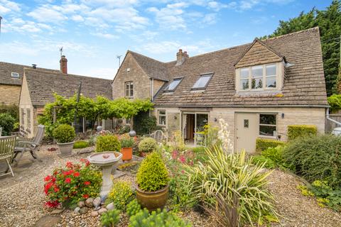 4 bedroom detached house for sale, Preston, Cirencester, Gloucestershire, GL7