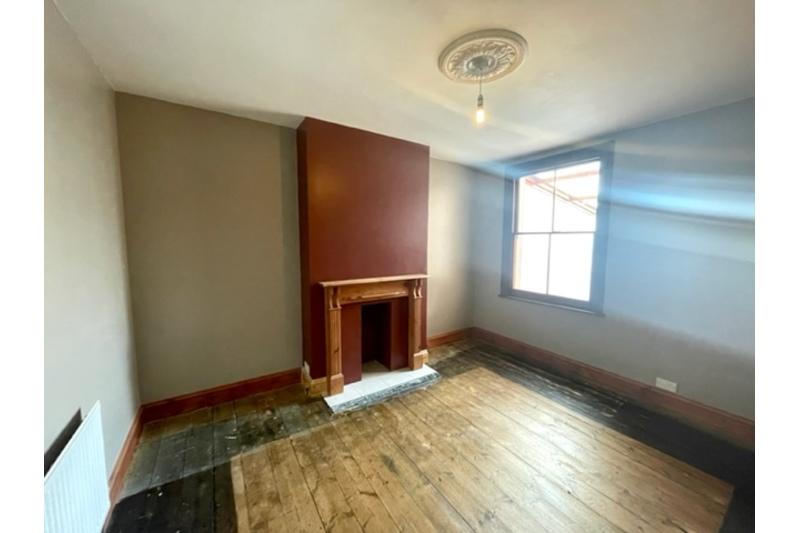 Camden Road, Bridgwater TA6 4 bed terraced house to rent £1,200 pcm