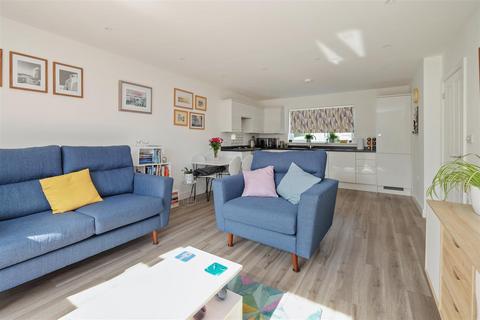 1a Albany Drive, Herne Bay, CT6 8PR