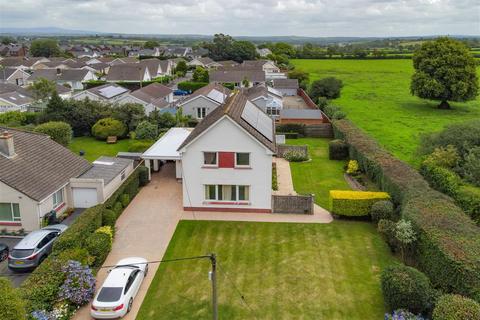 4 bedroom detached house for sale, 125 Pembroke Road, Haverfordwest