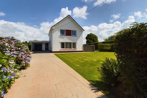 4 bedroom detached house for sale, 125 Pembroke Road, Haverfordwest