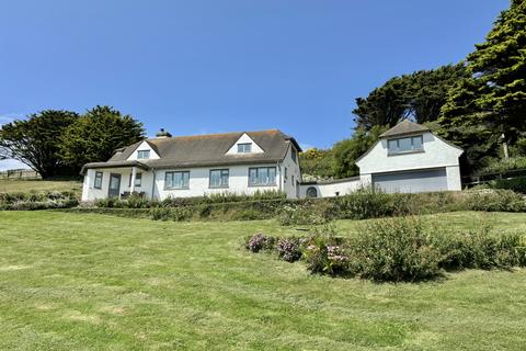 4 bedroom detached house for sale, Beach View, Mawgan Porth, TR8