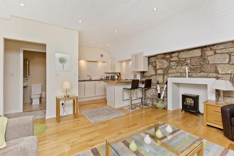 59/3 Rose Street, EH2 2NH