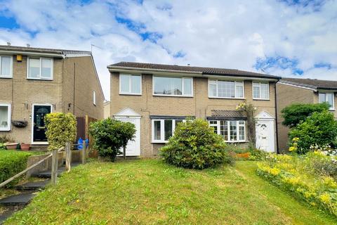 3 bedroom semi-detached house for sale, Huddersfield Road, Batley