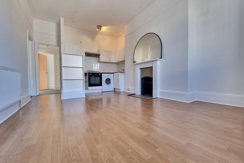 2 bedroom flat for sale, Lansdowne Place, Hove, BN3