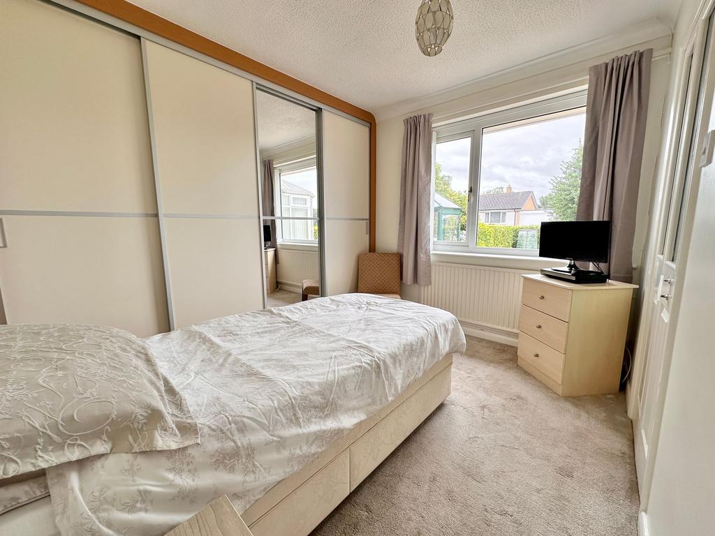 Ensuite Bedroom