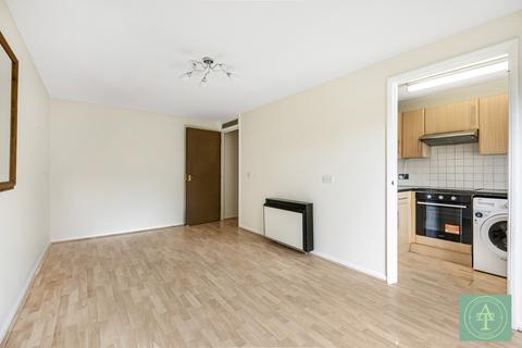 1 bedroom flat for sale, Deanery Close, N2