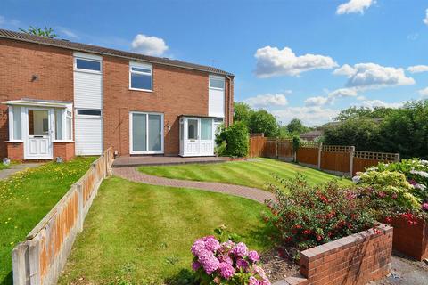 3 bedroom end of terrace house for sale, Longhope Drive, Walton