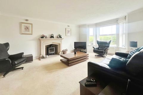 4 bedroom detached house for sale, Weaver Avenue, Sutton Coldfield, B76 2BG