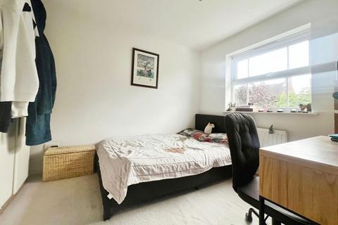 14 Weaver Avenue, Sutton Coldfield, B76 2BG
