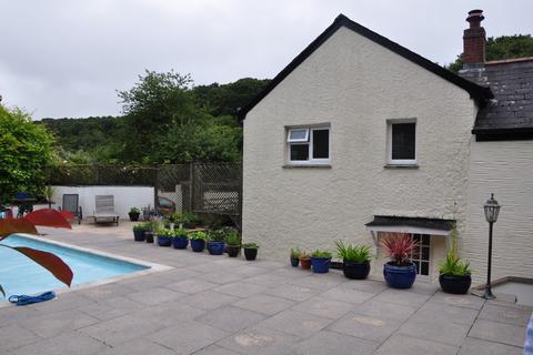 undefined, Nr St Just in Roseland