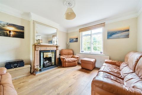 4 bedroom house for sale, The Street, East Preston,