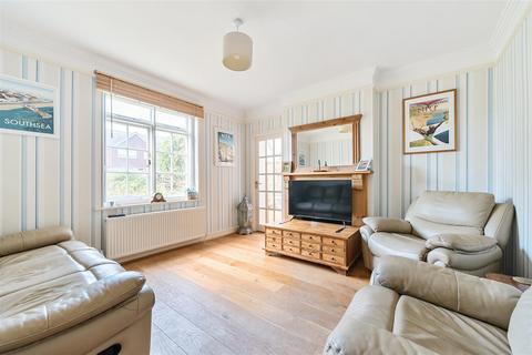 South Sea Cottage The Street, East Preston, Littlehampton, BN16 1JJ