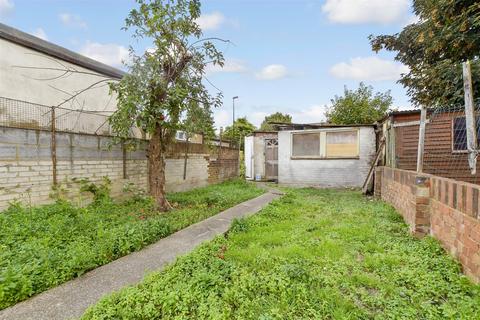 389 Mitcham Road, Croydon, CR0 3HP