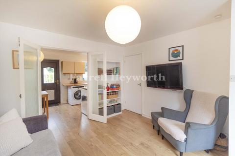 2 Glebe Close, Burton, Carnforth, LA6 1PL
