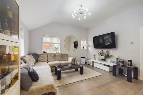 2 bedroom penthouse for sale, Hadley Place, Worcester, Worcestershire, WR2