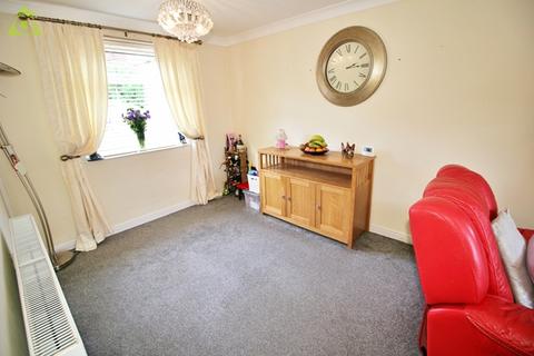 3 bedroom semi-detached house for sale, Broadway, Hindley, WN2 4JJ