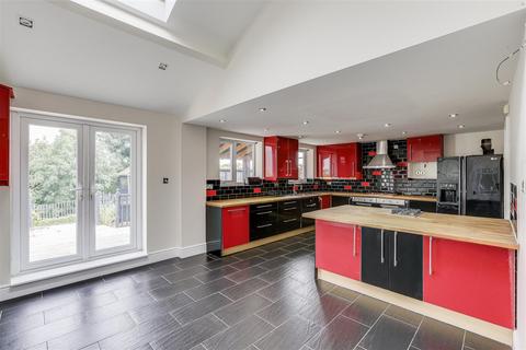 4 bedroom detached house for sale, Main Road, Kirkby-In-Ashfield NG17