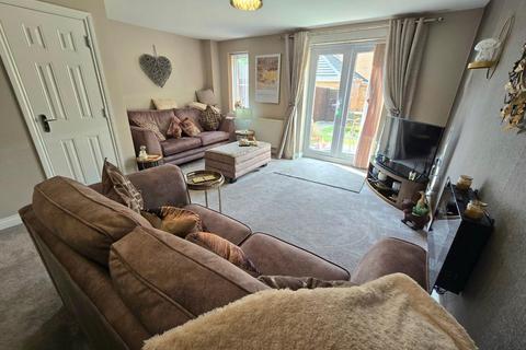 4 bedroom semi-detached house for sale, Fescue Close, Stockton-On-Tees