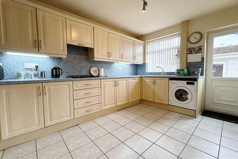 4 bedroom semi-detached house for sale, Simpkin Street, Abram, Wigan, WN2 5PT