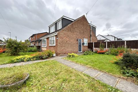 4 bedroom semi-detached house for sale, Simpkin Street, Abram, Wigan, WN2 5PT