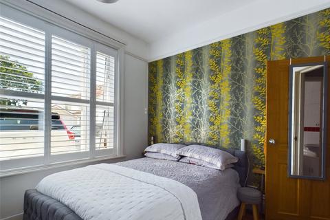 Flat 1, 24 Hamilton Road, Bournemouth, BH1 4EH