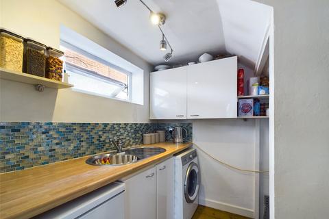 Flat 1, 24 Hamilton Road, Bournemouth, BH1 4EH
