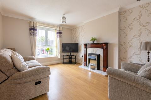 2 bedroom apartment for sale, Elsinore Close,  Fleetwood, FY7