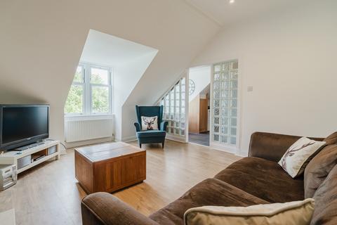 1b Cobden Road, Edinburgh, EH9 2BJ
