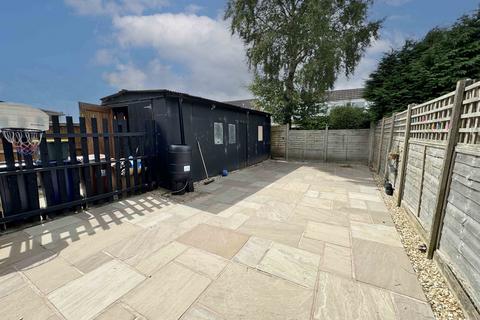 8 Bilsborough Hey, Penwortham, Preston, PR1 9UQ