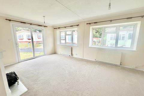 2 bedroom park home for sale, New Road Bournemouth BH10 7DE