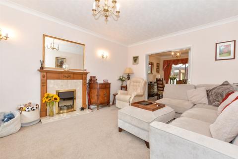 4 bedroom detached house for sale, Tassell Close, East Malling, West Malling, Kent