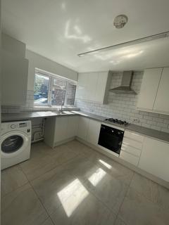 undefined, 3 Bedroom House For Rent Cheshunt, EN8