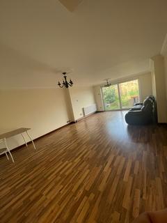 undefined, 3 Bedroom House For Rent Cheshunt, EN8