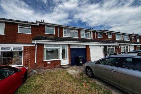 3 bedroom terraced house to rent, Crookham Close, Harborne, Birmingham, B17 8RR