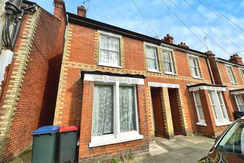 4 bedroom terraced house to rent, Albert Road, Kent CT1