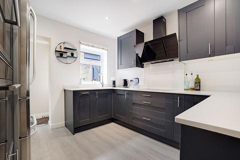 13 Beatty Road, Rochester, ME1 2TG