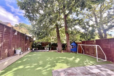 9 Cartref Close, Verwood, BH31 6UT