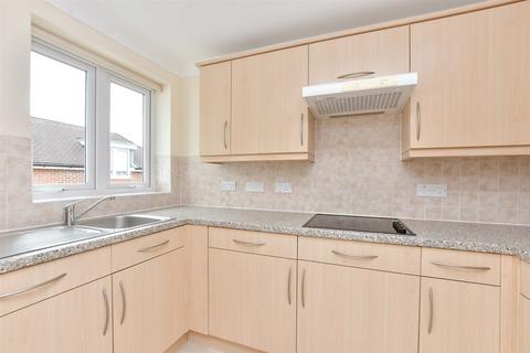 2 bedroom flat for sale, Prices Lane, Reigate, Surrey