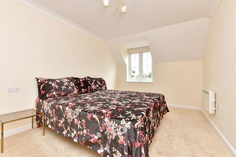 2 bedroom flat for sale, Prices Lane, Reigate, Surrey