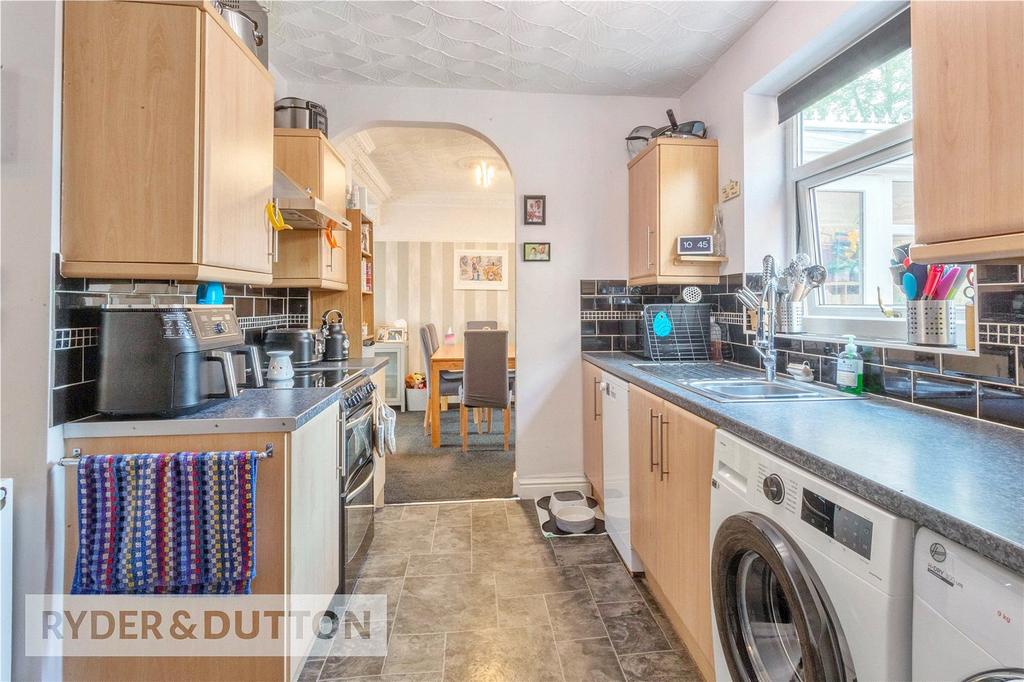 Fitted Kitchen