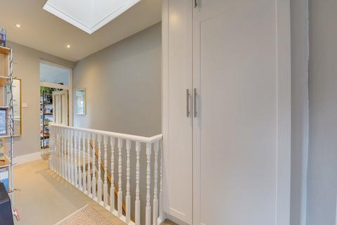 86a Elsinore Road, London, SE23 2SN