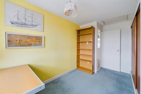53 The Crescent, Woodthorpe, Nottingham, NG5 4FX