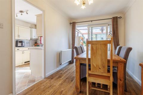 3 bedroom semi-detached house for sale, St. Johns Road, Epping