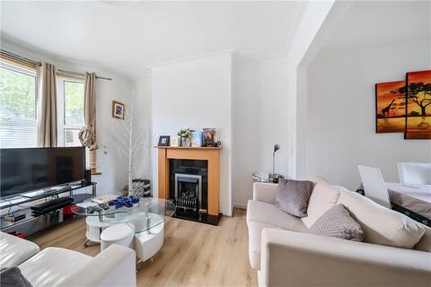 3 bedroom terraced house for sale, Marten Road, London