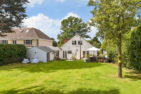 4 bedroom chalet for sale, Tinsley Lane, Three Bridges, Crawley, West Sussex