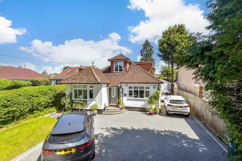 4 bedroom chalet for sale, Tinsley Lane, Three Bridges, Crawley, West Sussex