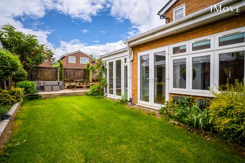 22 Wedgwood Way, London, SE19 3ES