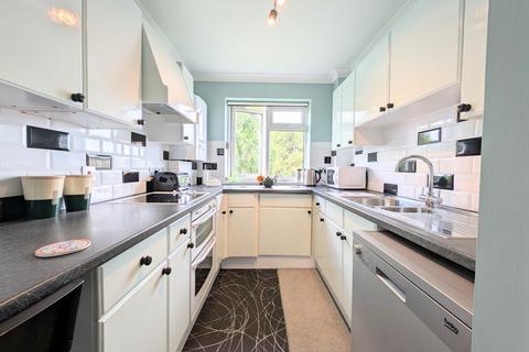 1 bedroom flat for sale, Harris Close, Enfield EN2