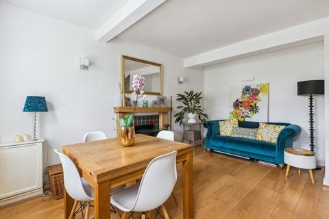 2 bedroom terraced house for sale, High Street, Stevenage SG2